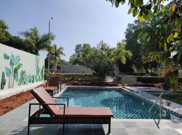 16 Bedouin Hotel Hosur Exterior photo