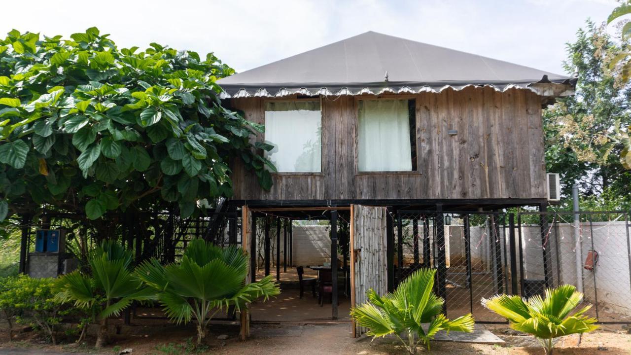 16 Bedouin Hotel Hosur Exterior photo