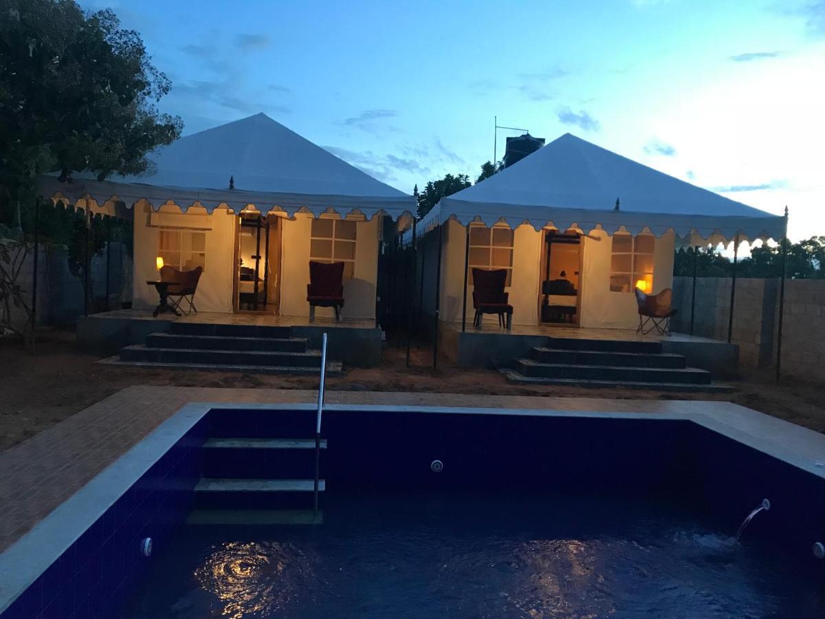 16 Bedouin Hotel Hosur Exterior photo